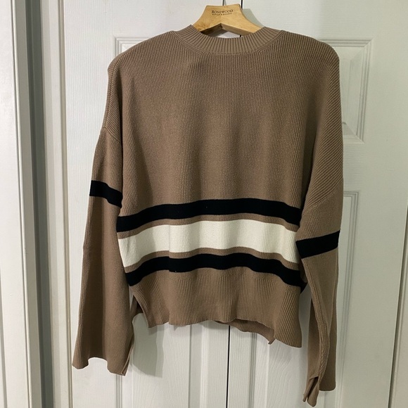 Knitted oversized sweater - Picture 1 of 4